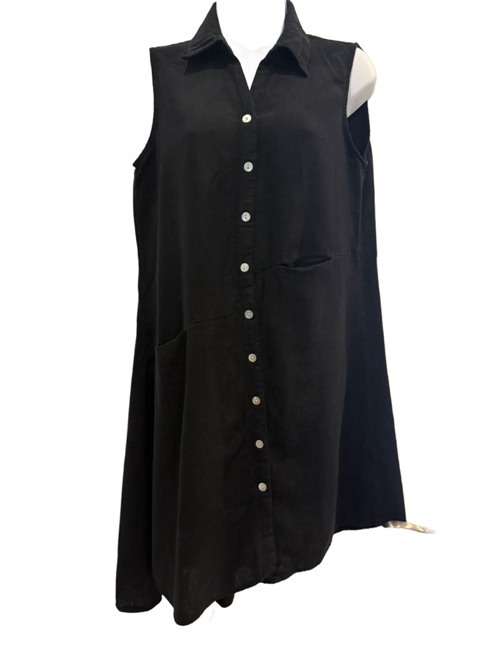 For Cynthia Sleeveless Button-Front Black Shirt Dress. Small